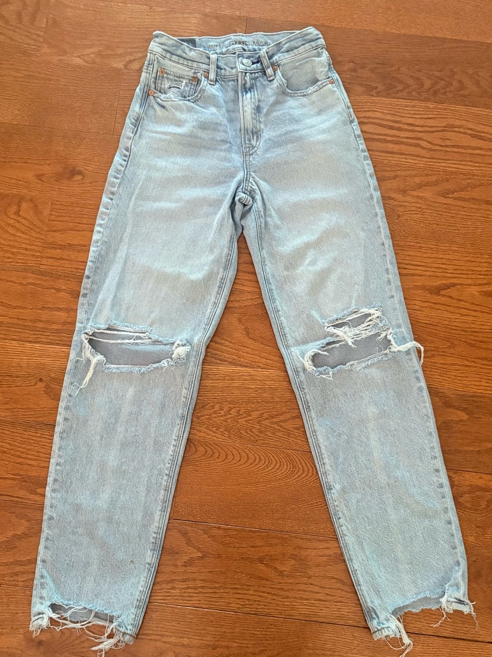 American Eagle Outfitters Light Wash High Rise Blue Denim Jeans